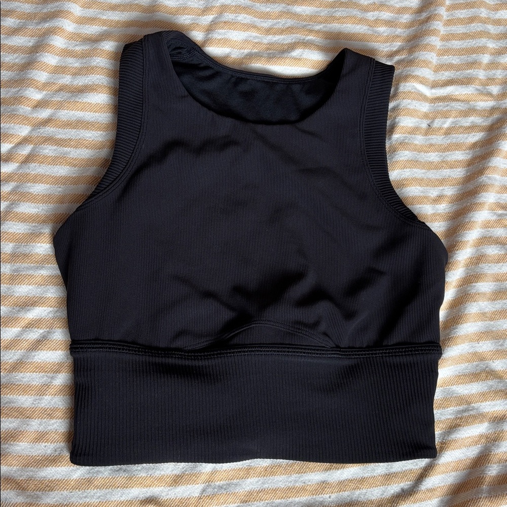 Lululemon | Cropped Black Tank